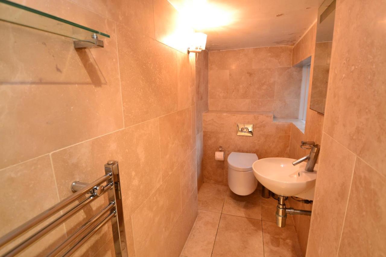 Sloane Square Apartament